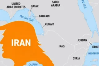 Trump mostra mapa do Irã no formato do seu rosto